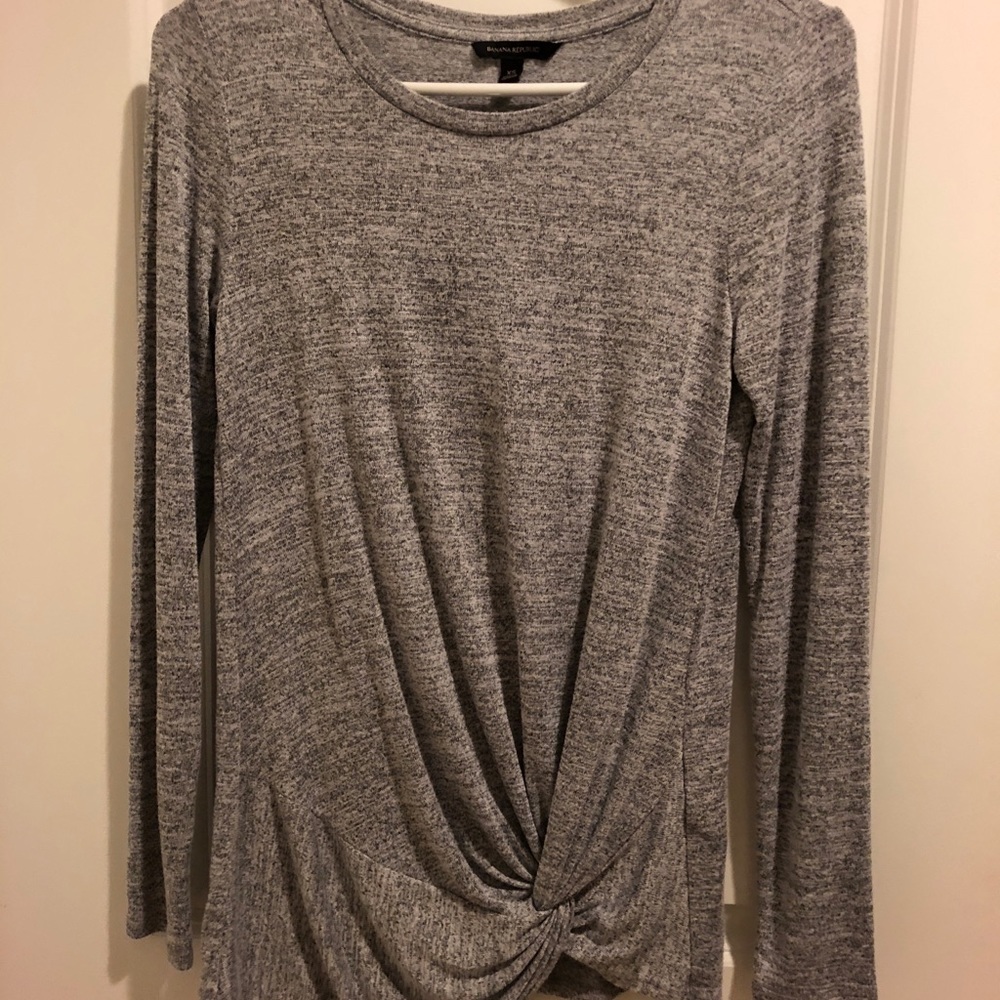 Banana Republic Grey sweater shirt